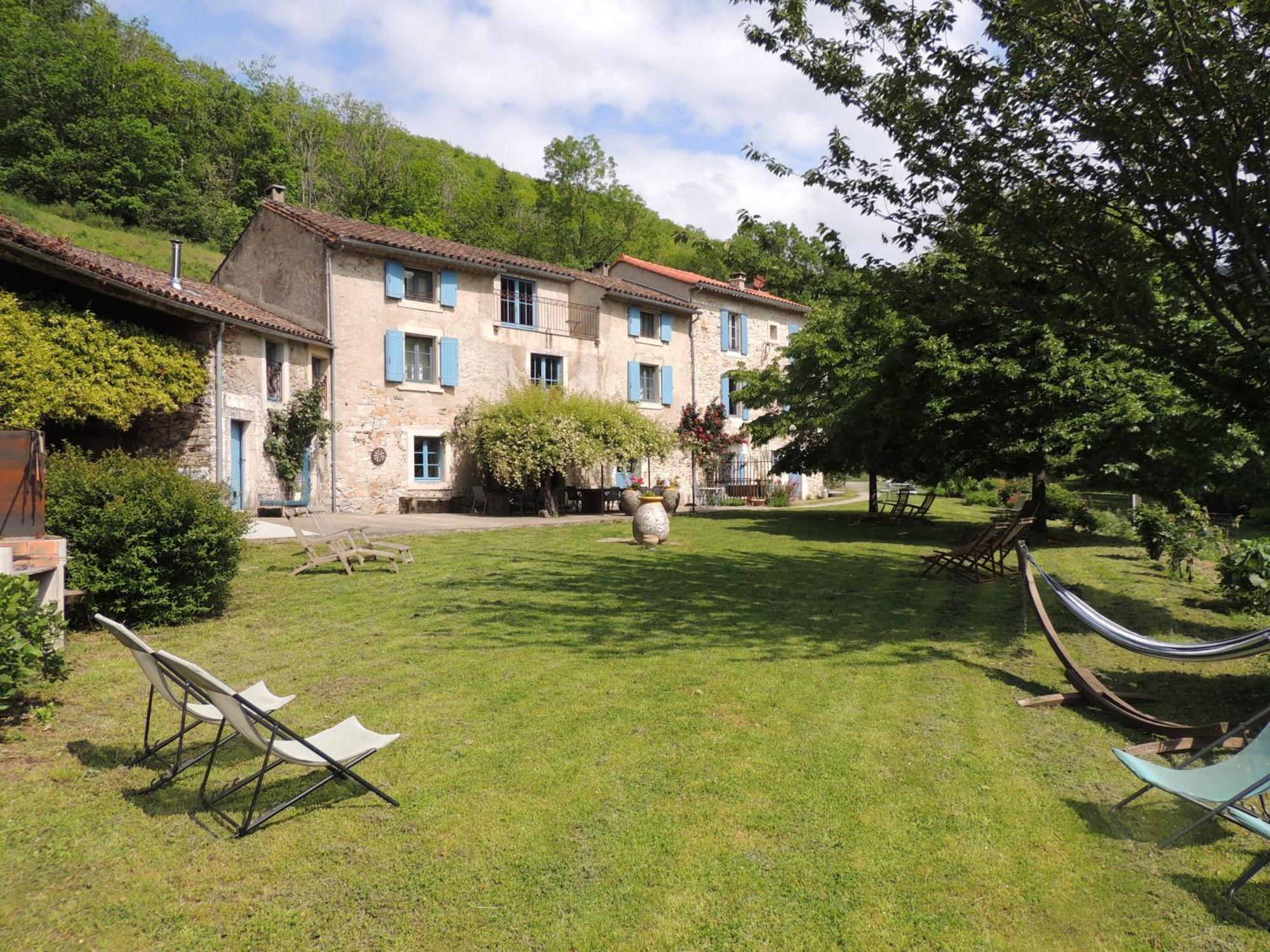 Nabat Le Haut, Chambre Et Table D'Hotes Courniou エクステリア 写真